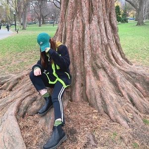 Meet your Posher, Carol